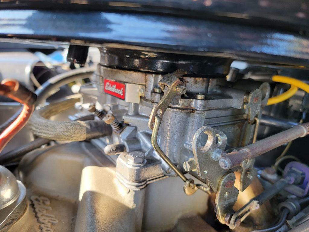 Opposing Cylinders