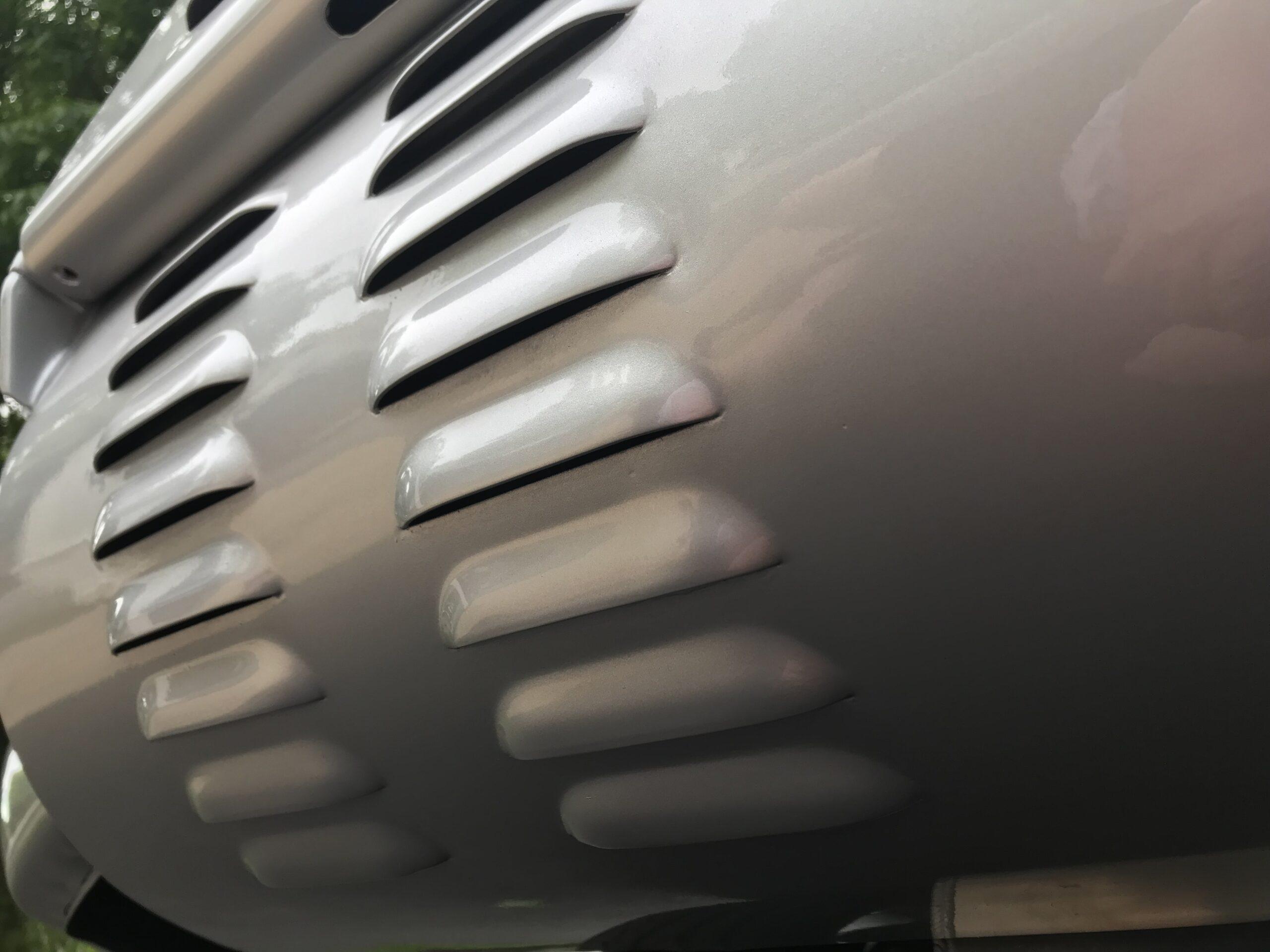 Opposing Cylinders