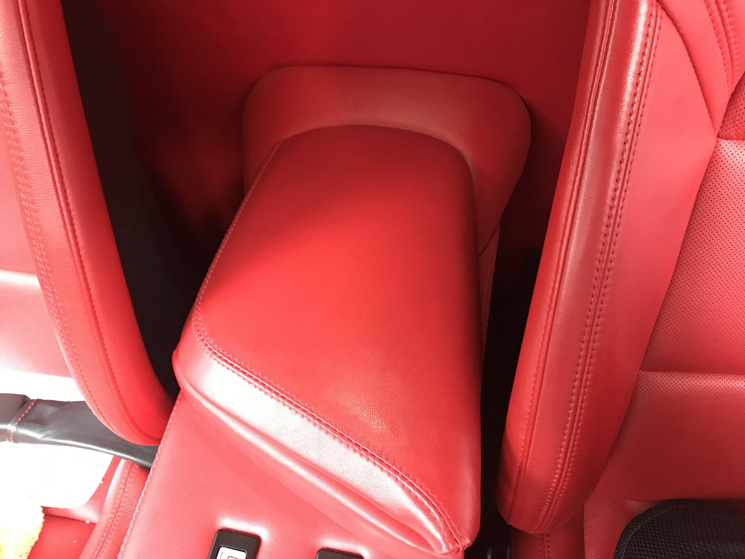 Opposing Cylinders