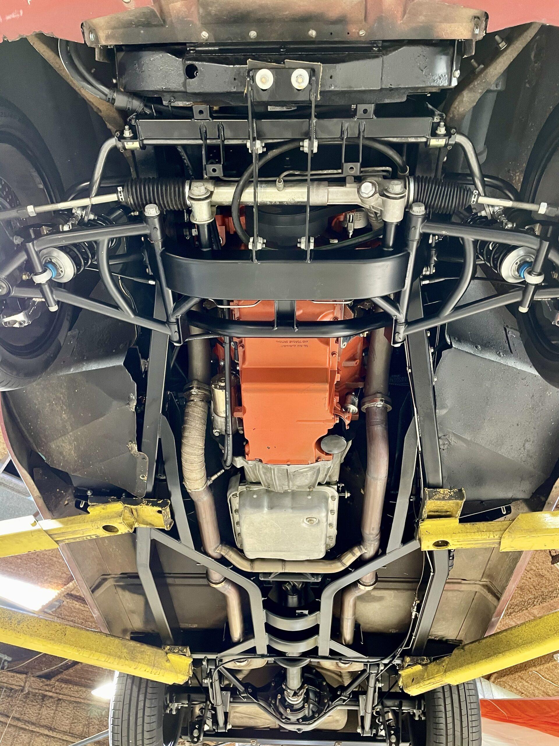 Opposing Cylinders