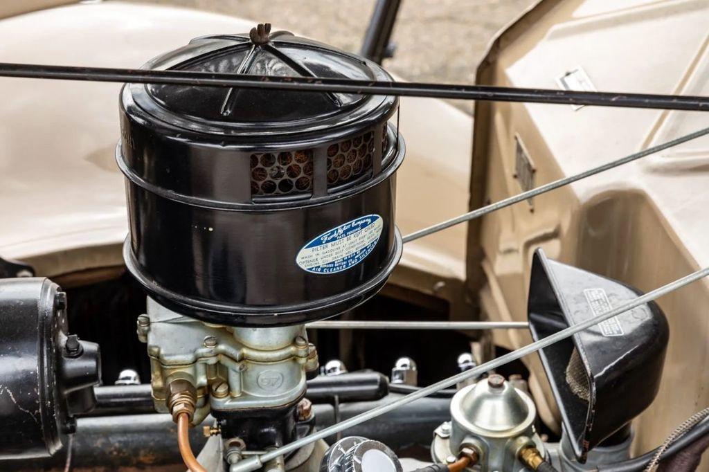 Opposing Cylinders
