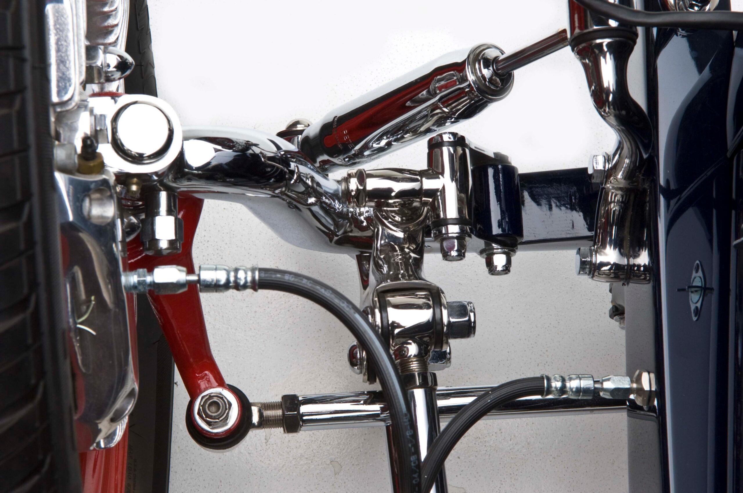 Opposing Cylinders