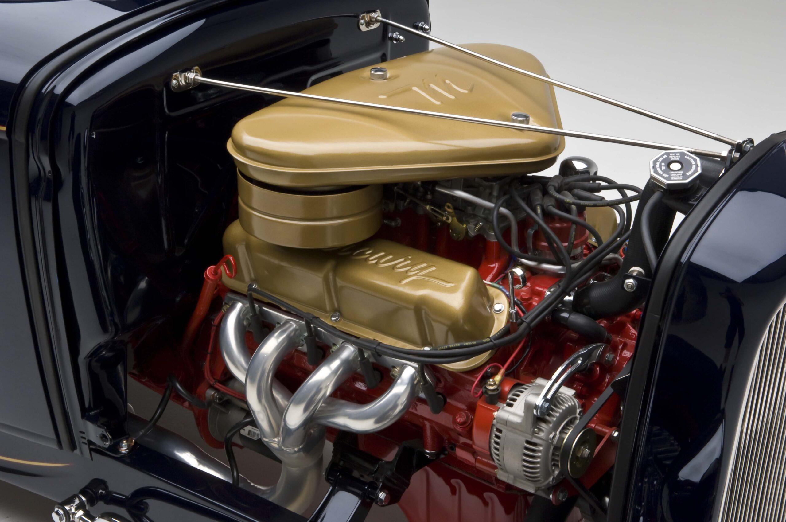 Opposing Cylinders