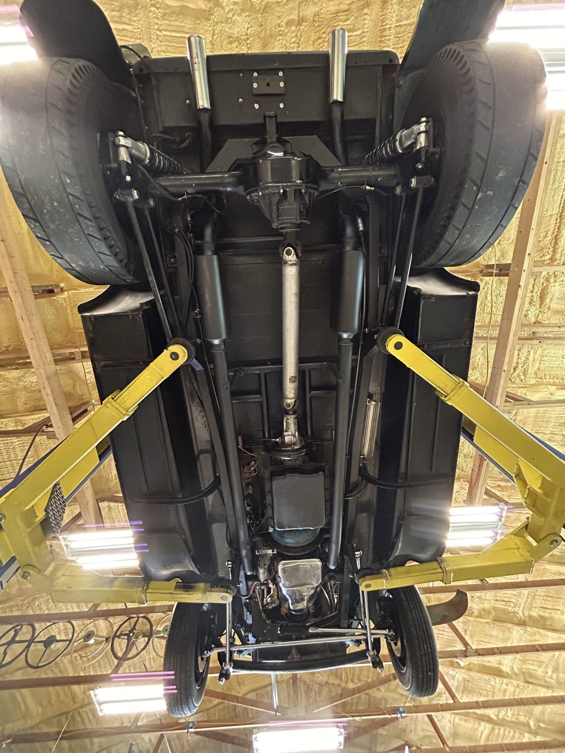 Opposing Cylinders