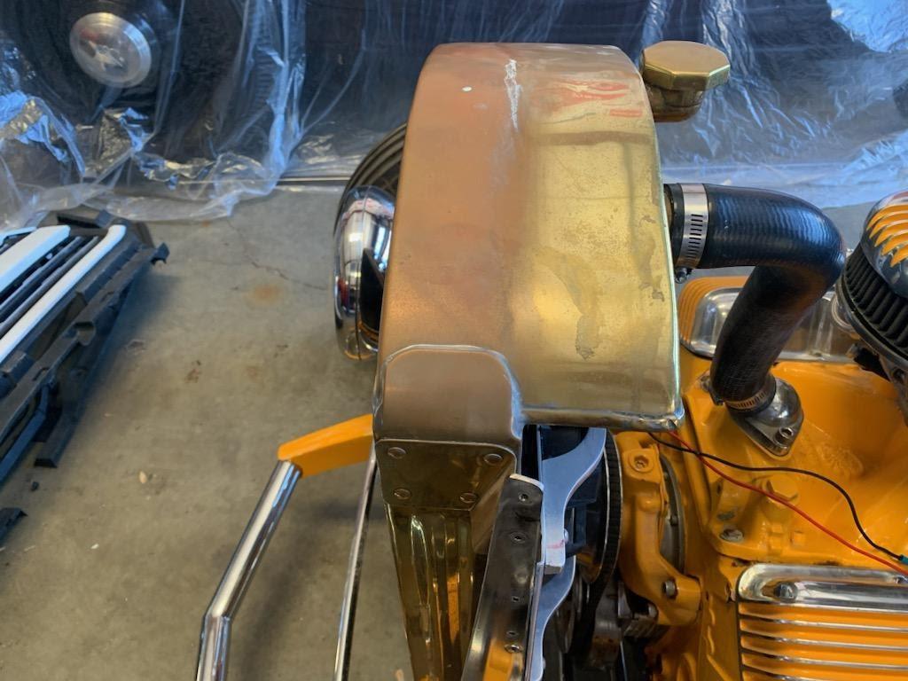 Opposing Cylinders