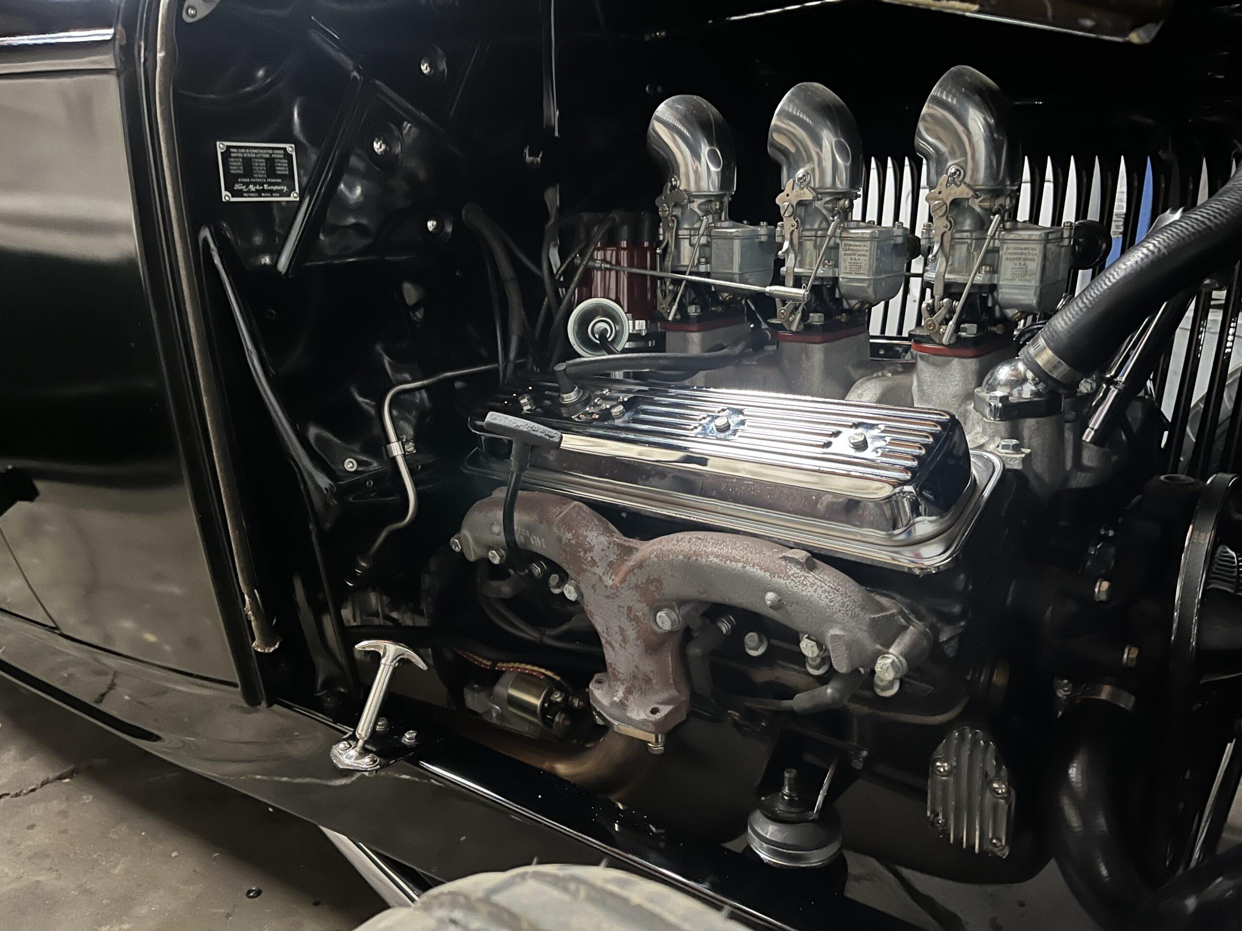 Opposing Cylinders