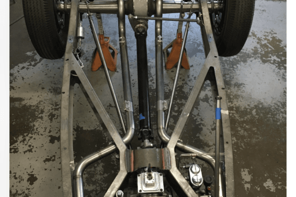 Opposing Cylinders