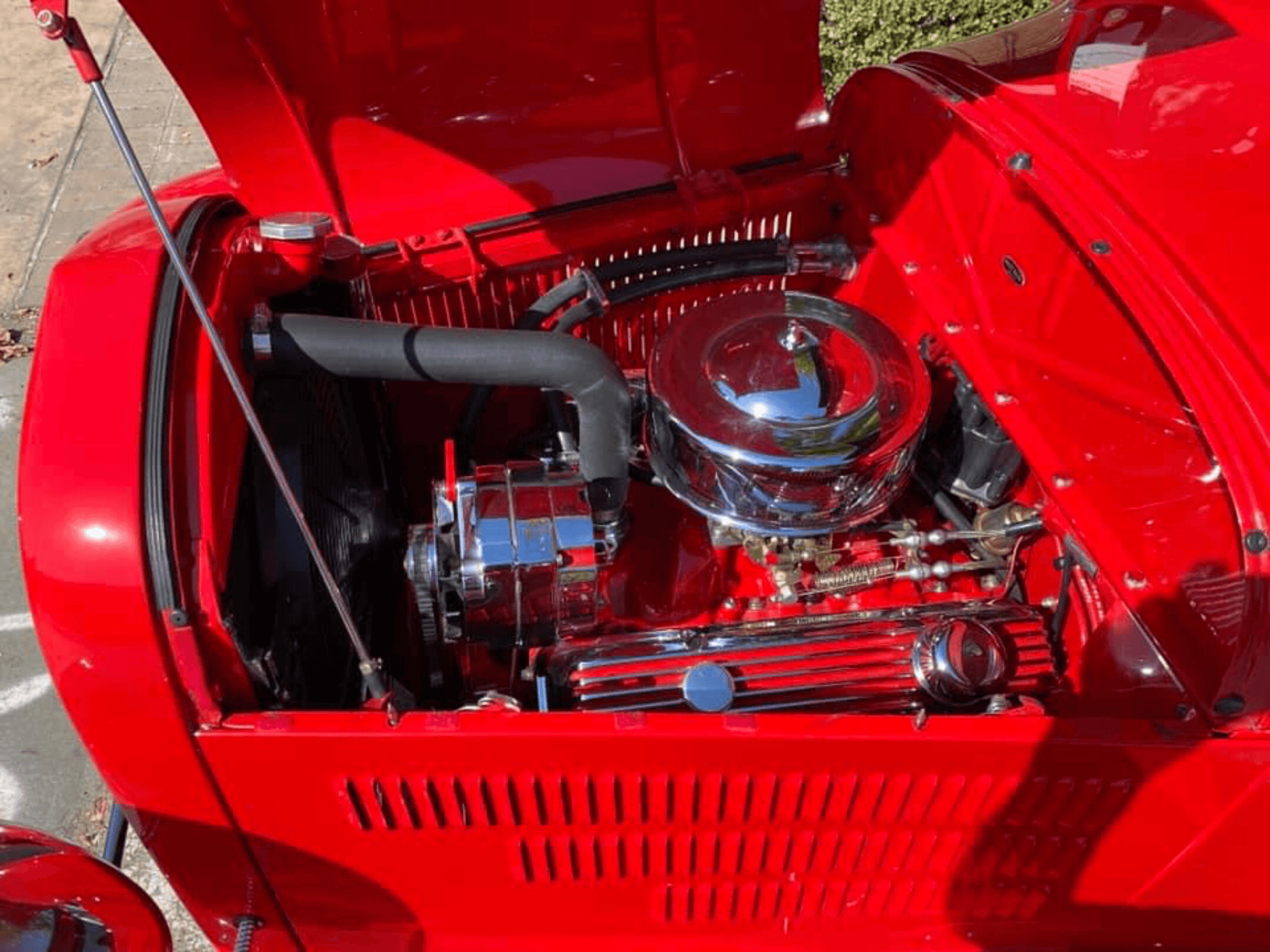 Opposing Cylinders