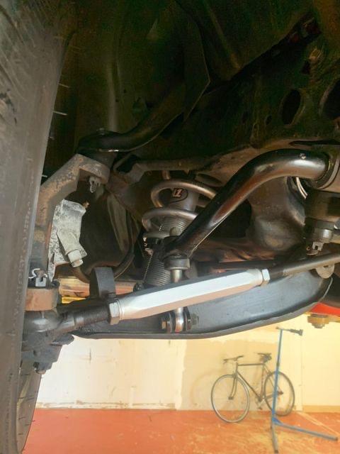 Opposing Cylinders