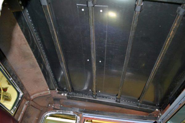Opposing Cylinders