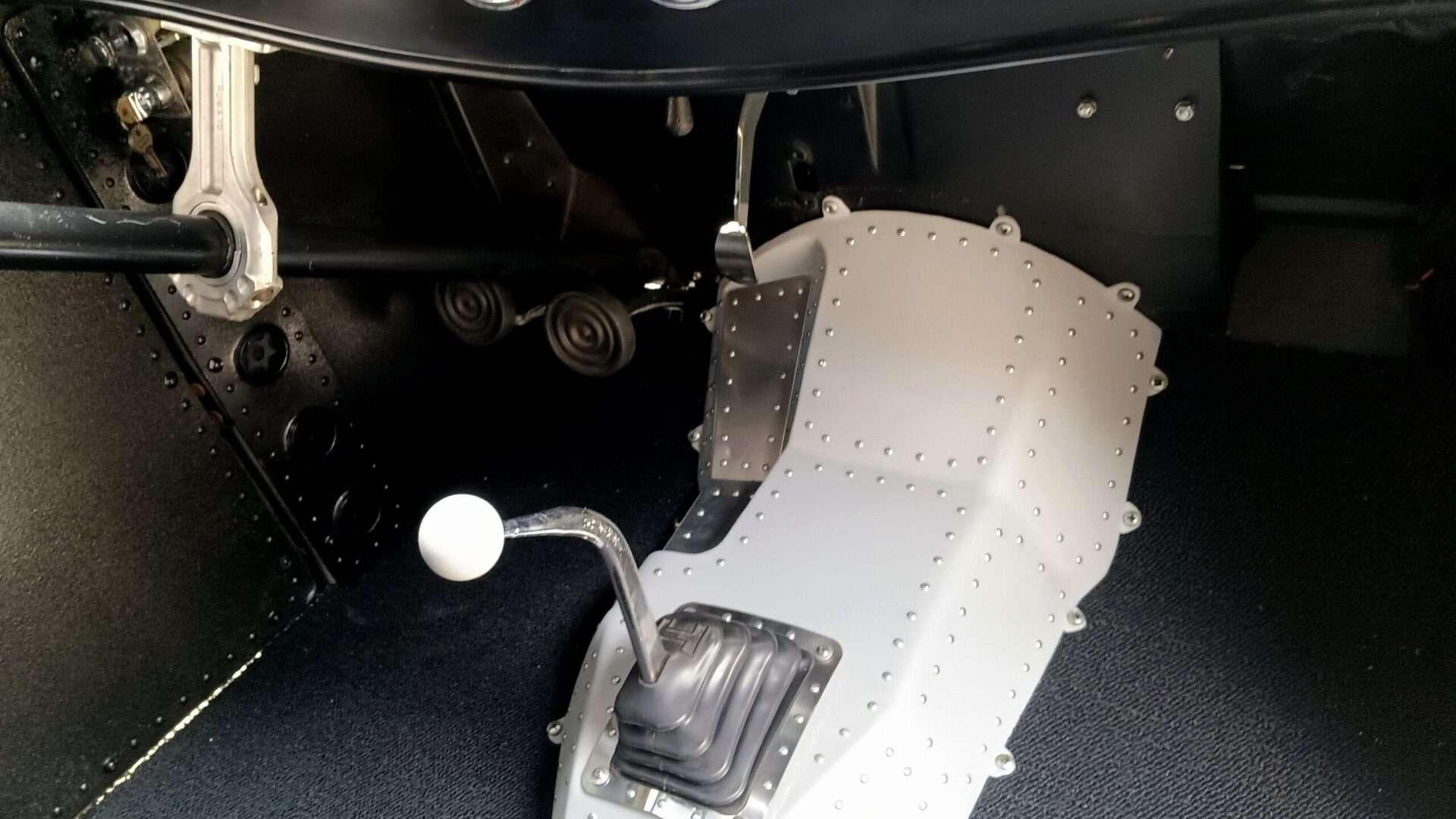 Opposing Cylinders