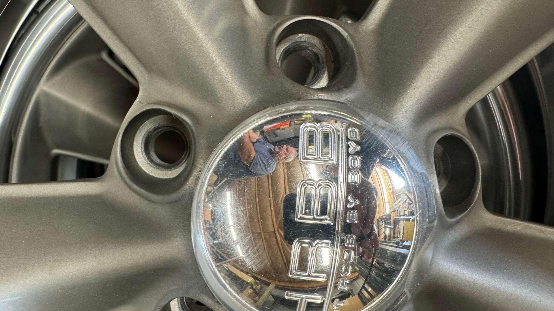 Opposing Cylinders