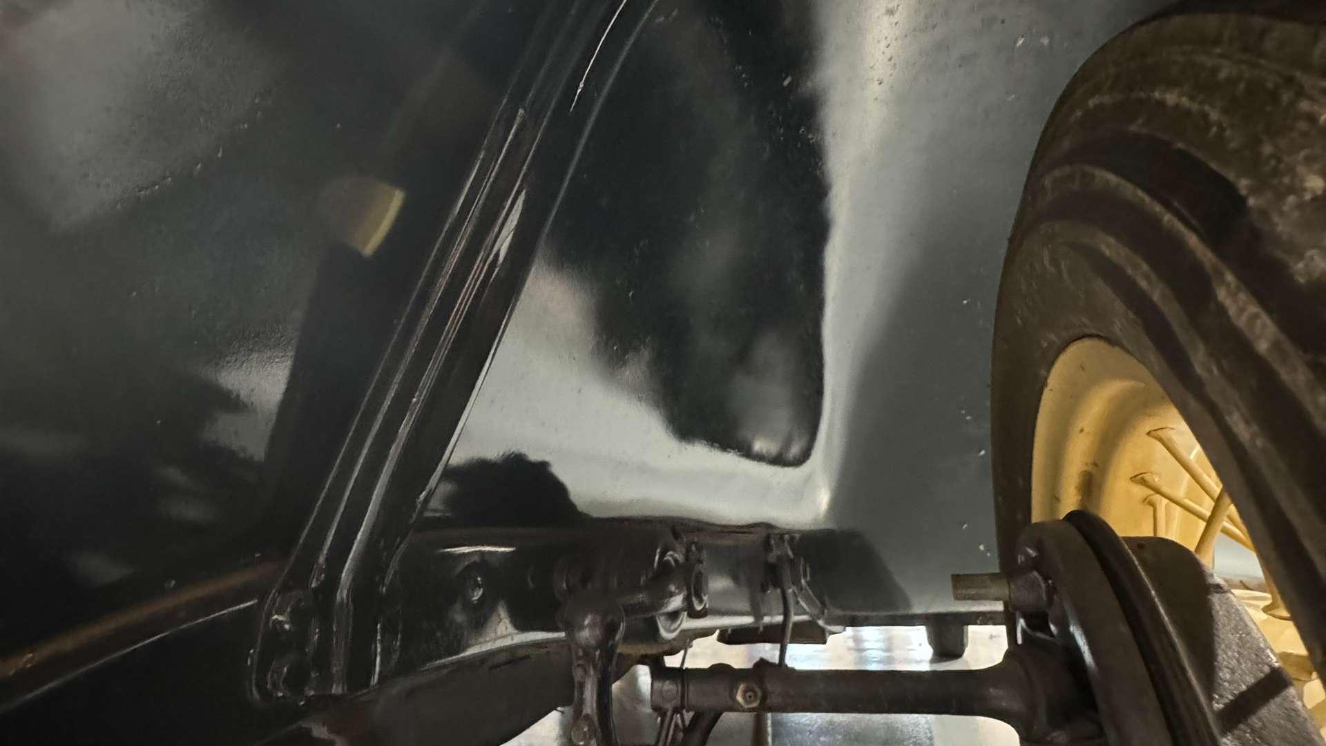 Opposing Cylinders